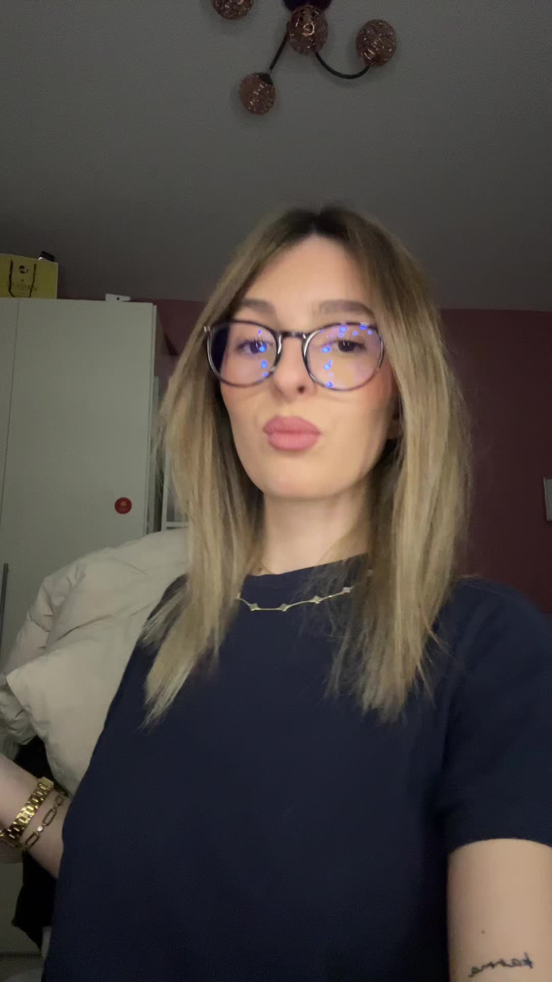 @lauraa💞