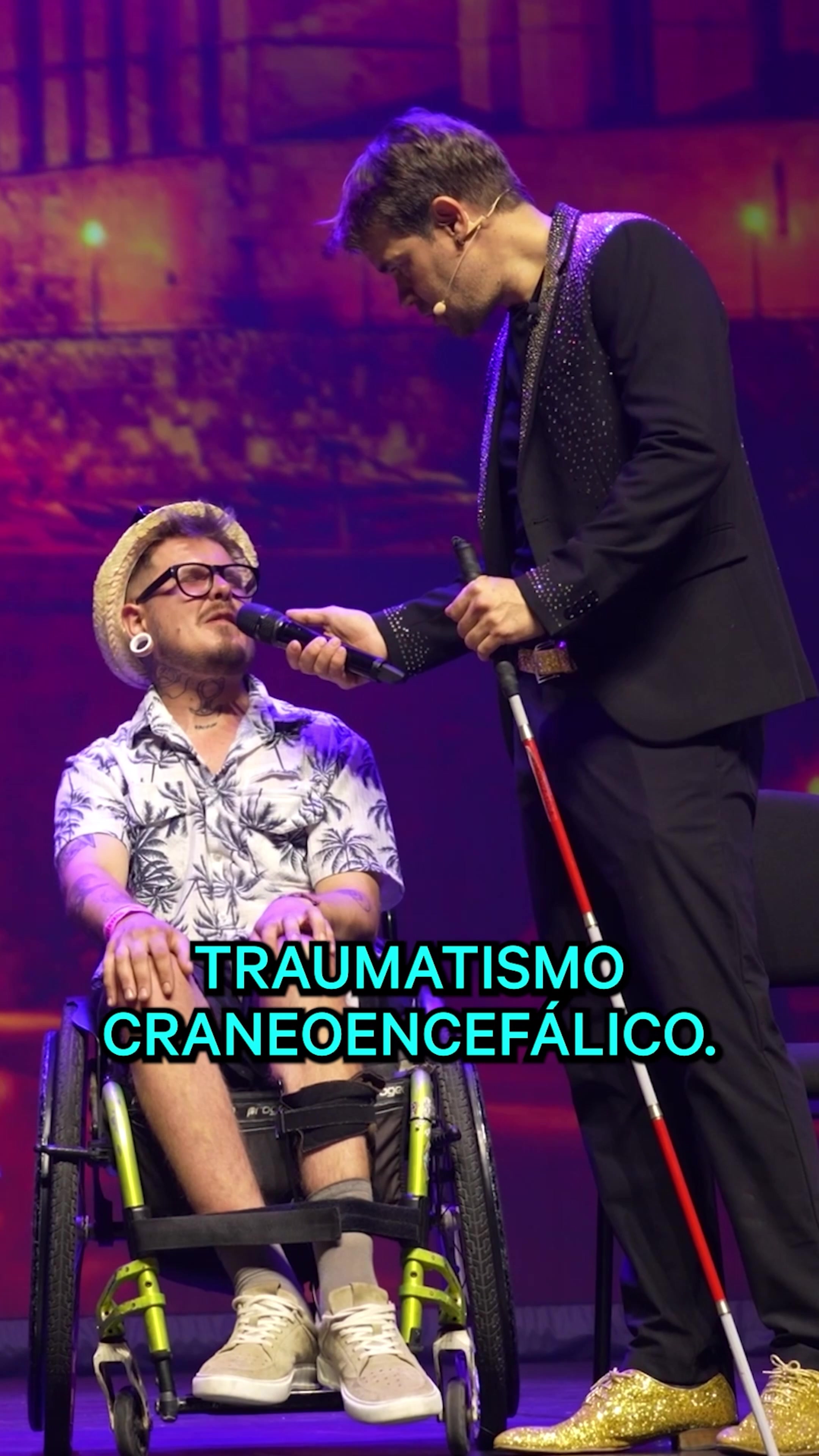 @Juan Dávila