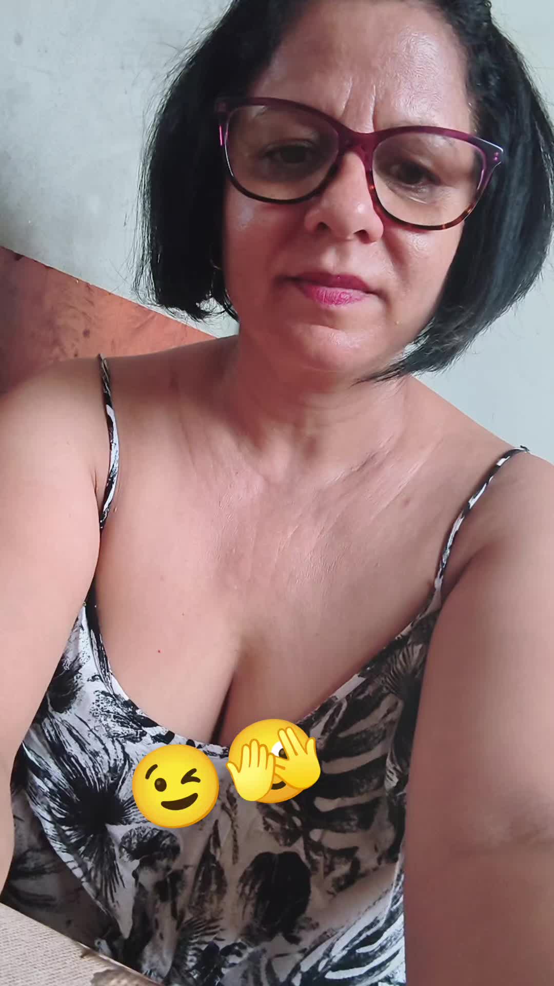 @valyvaly