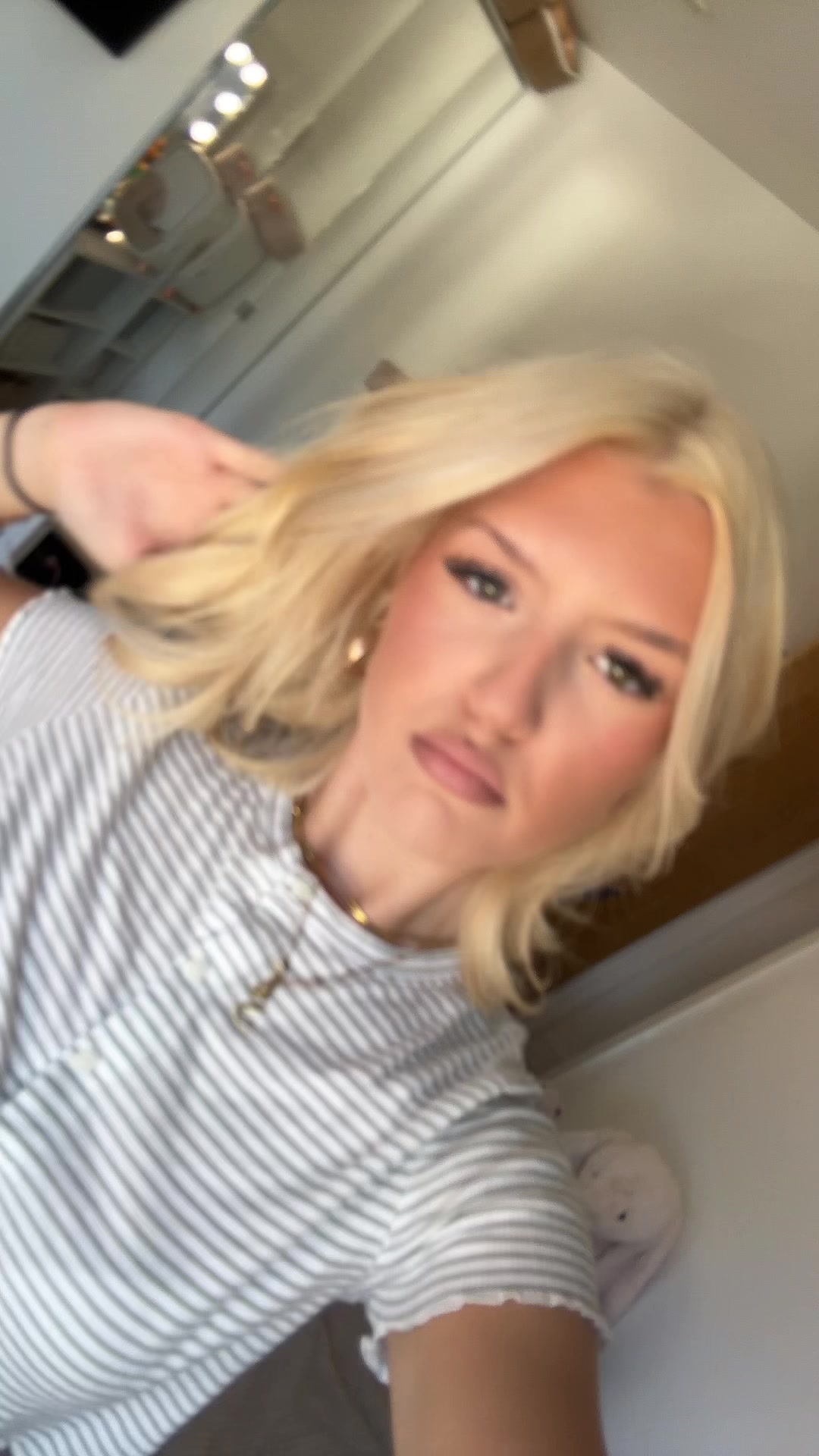 @𝐬𝐜𝐚𝐫𝐥𝐞𝐭𝐭🍒🍸
