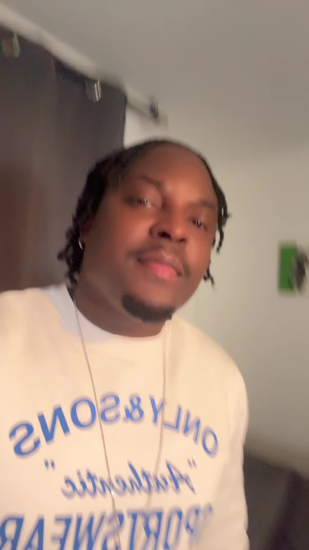 @Michaelebony🇪🇺