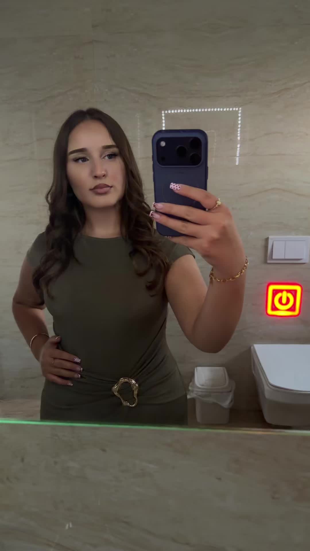 @𝐴𝐾