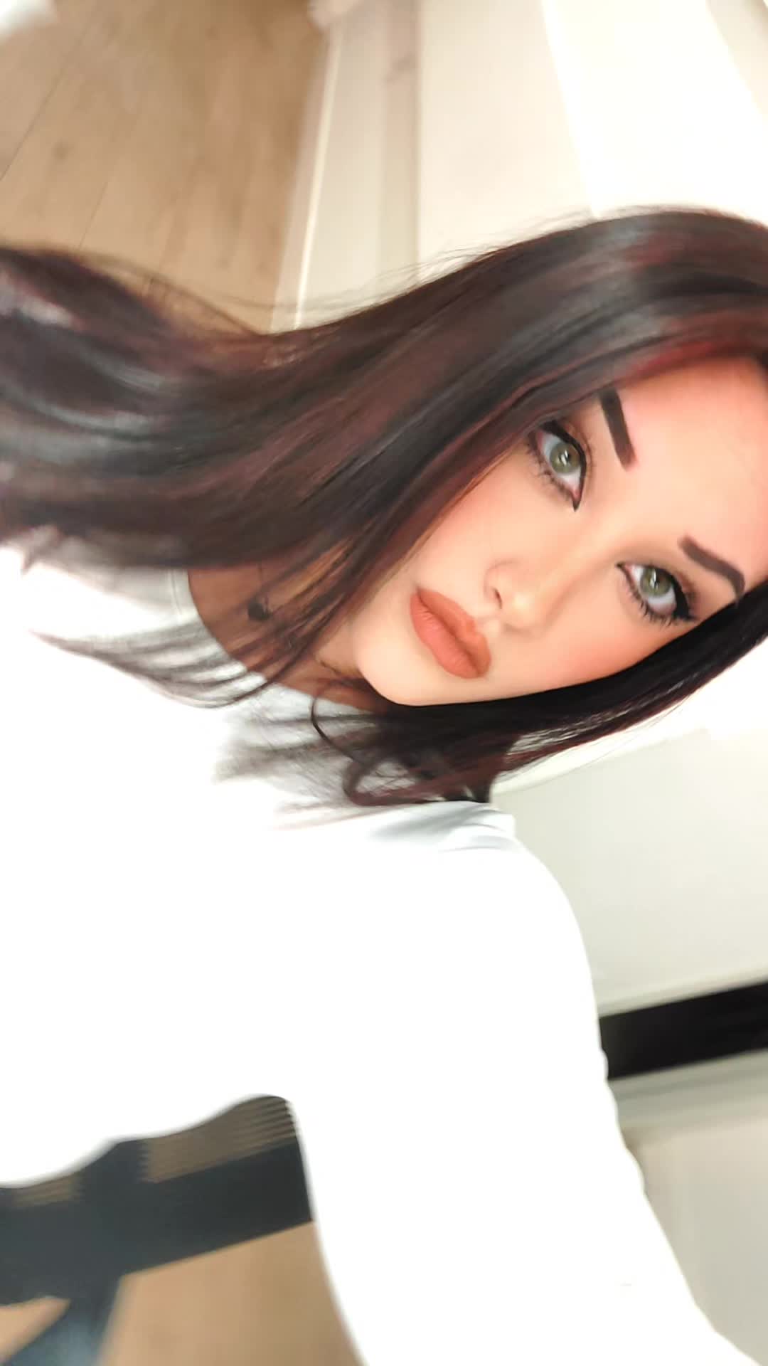 @Valeriaaa