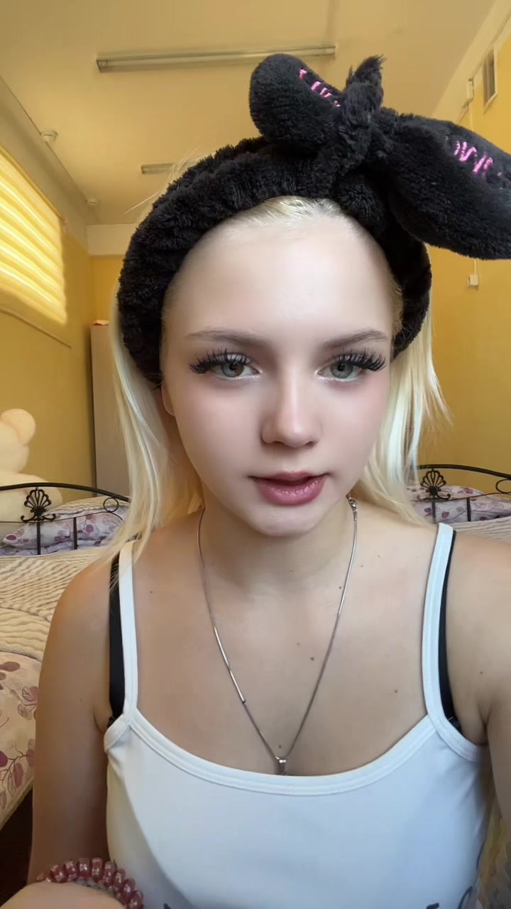 @Матовая киса🎀