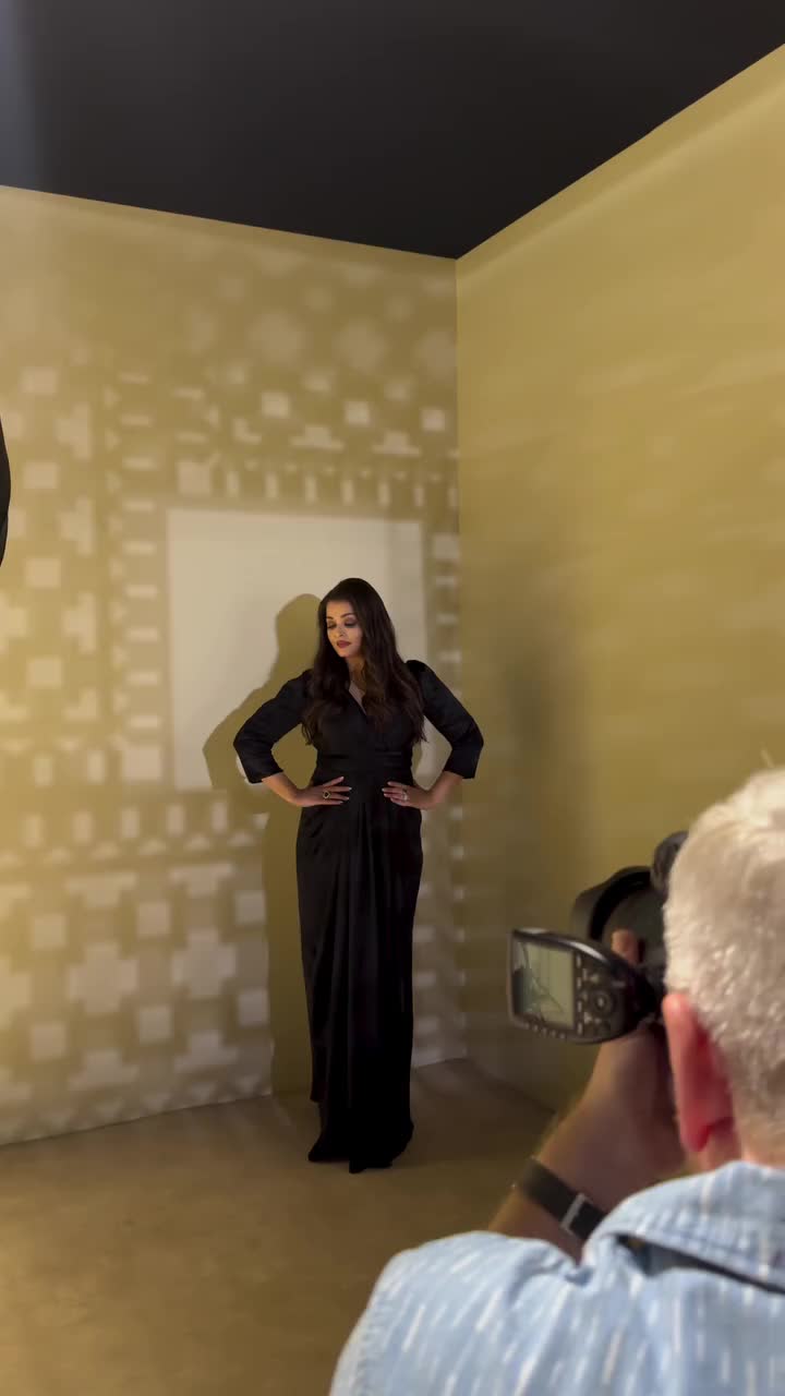 @BOLLYAASHIQ BOLLYSTREAM