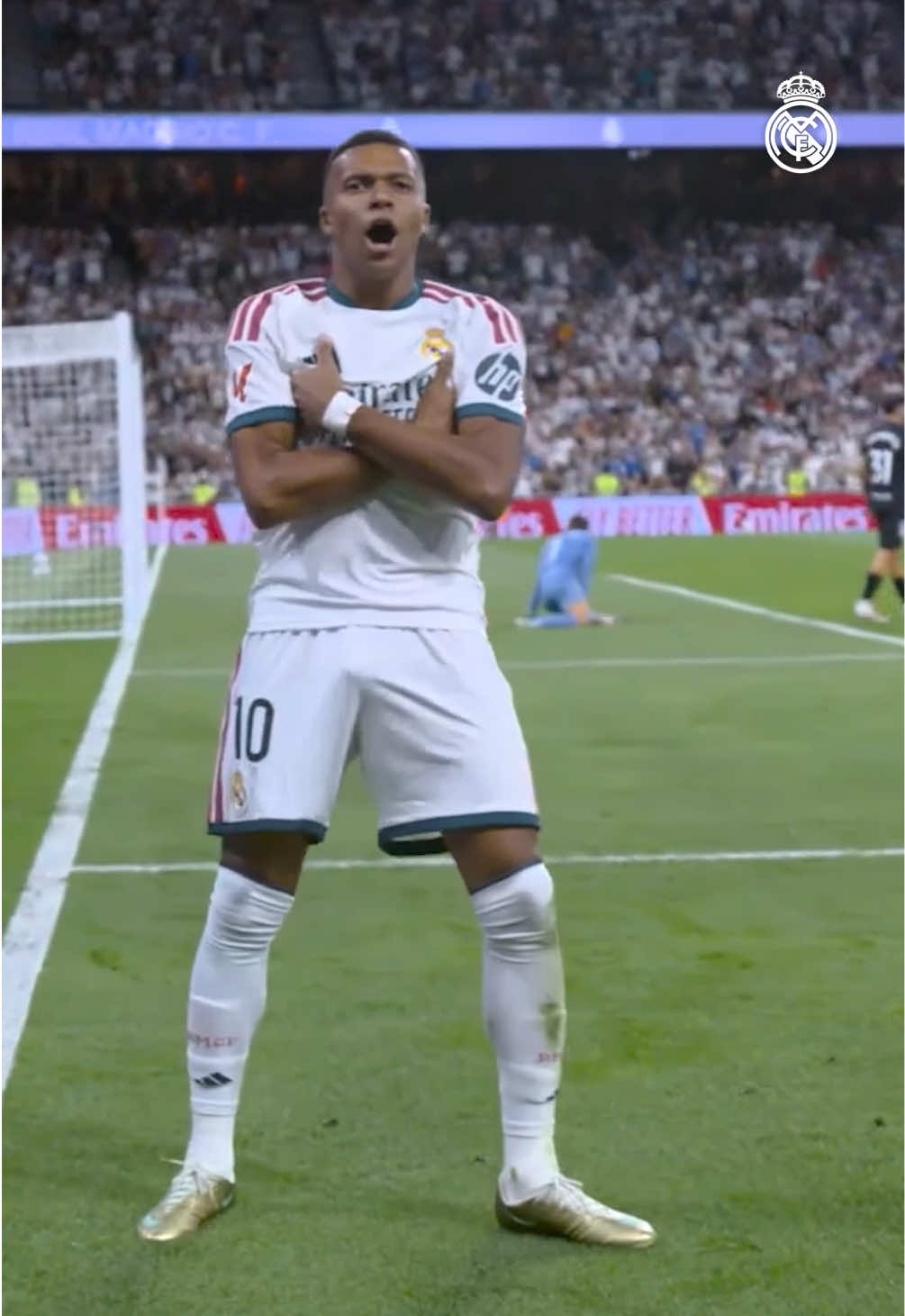 @Real Madrid C.F.