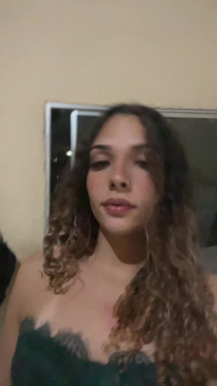 @Larissa galetti