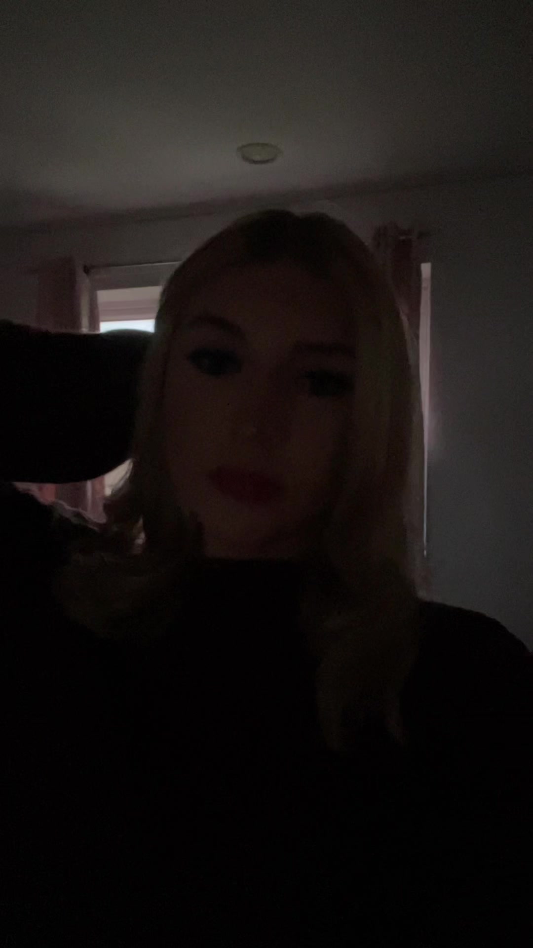 @Hollieꨄ