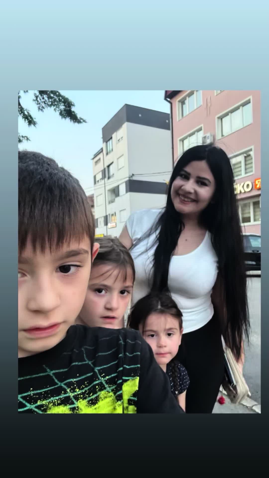 @AldiBerlin30🇭🇷🇧🇦
