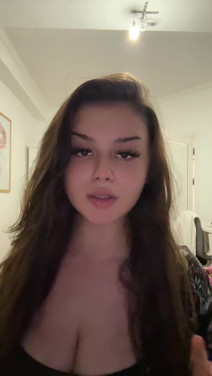 @Варя
