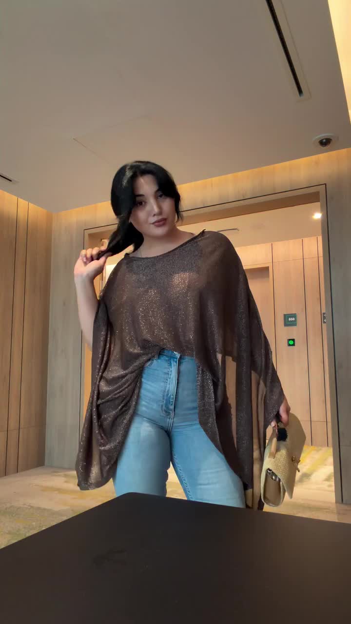 @konul_salayeva