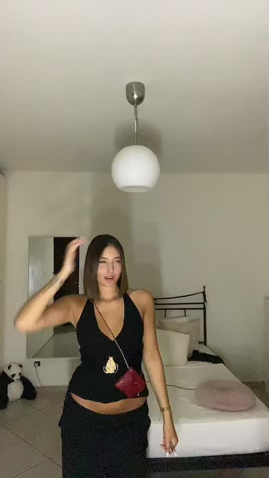 @𝐈𝐬𝐚