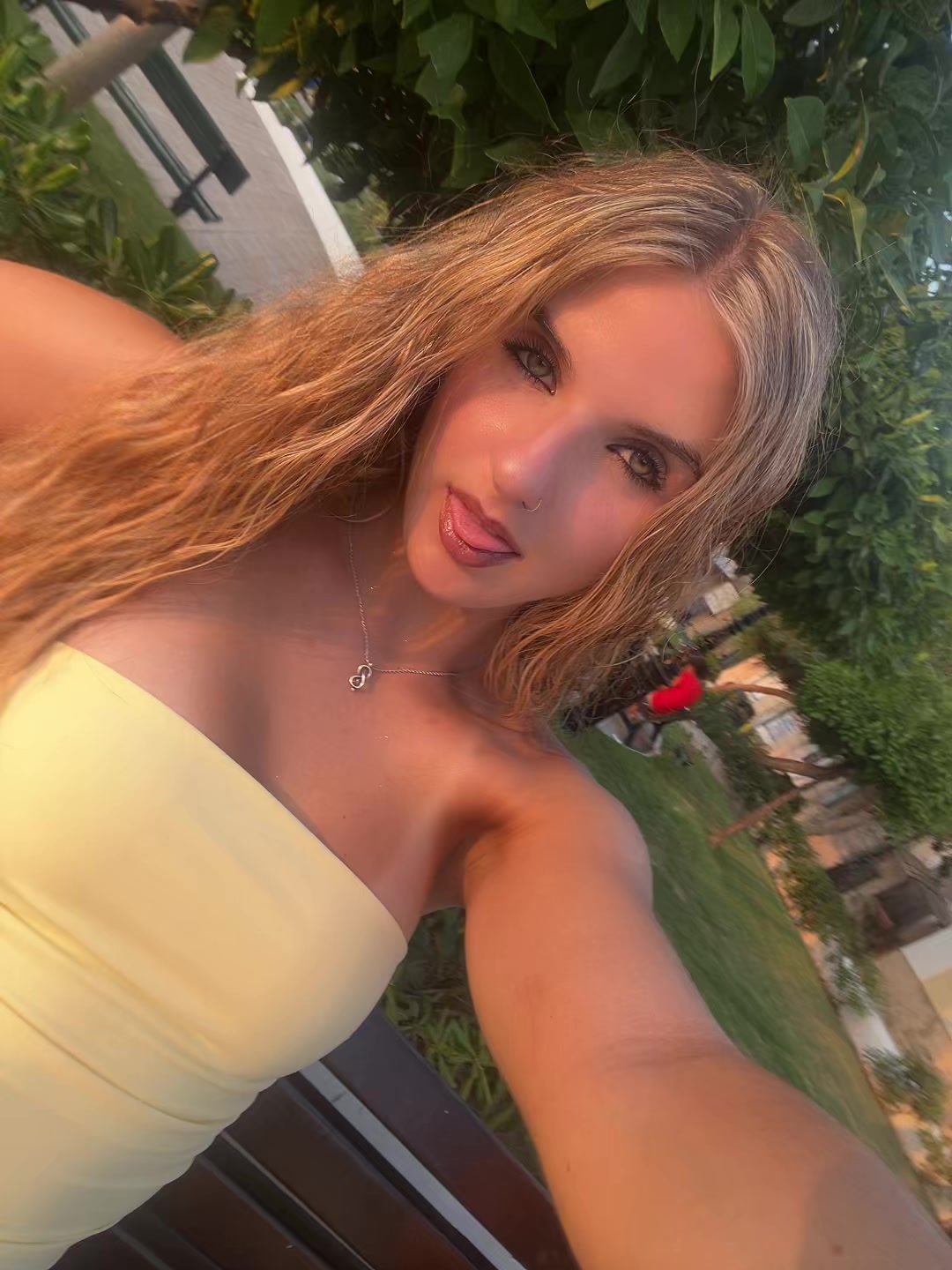 @εμυ