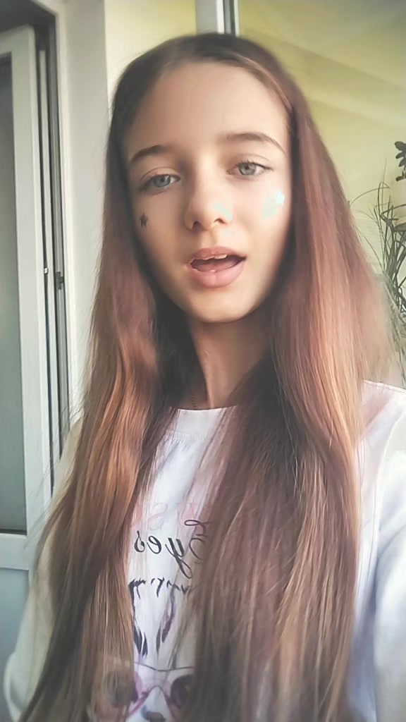 @Anichka🩷🤙