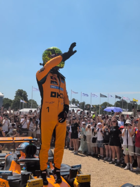 @McLaren Mastercard F1 Team 🧡