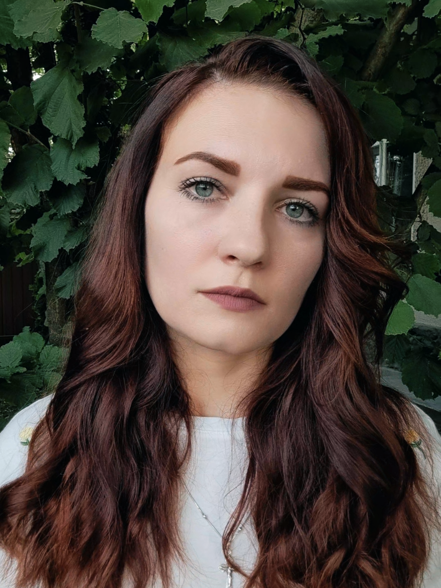 @Яна Март