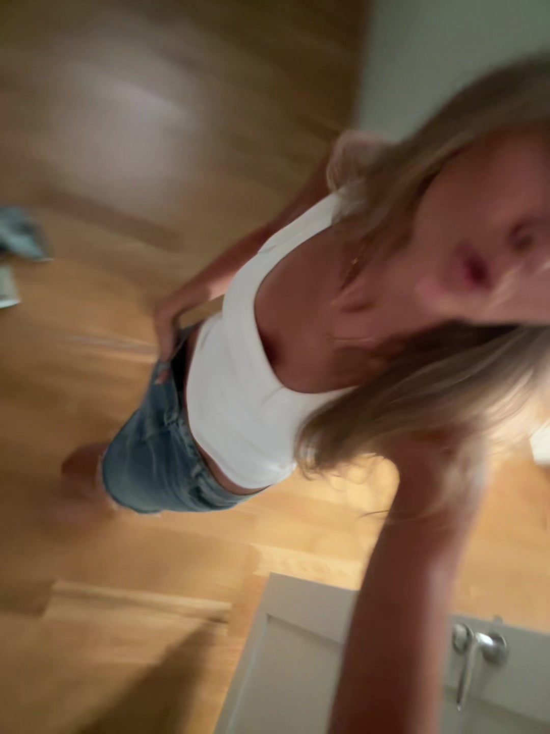 @Dellizen