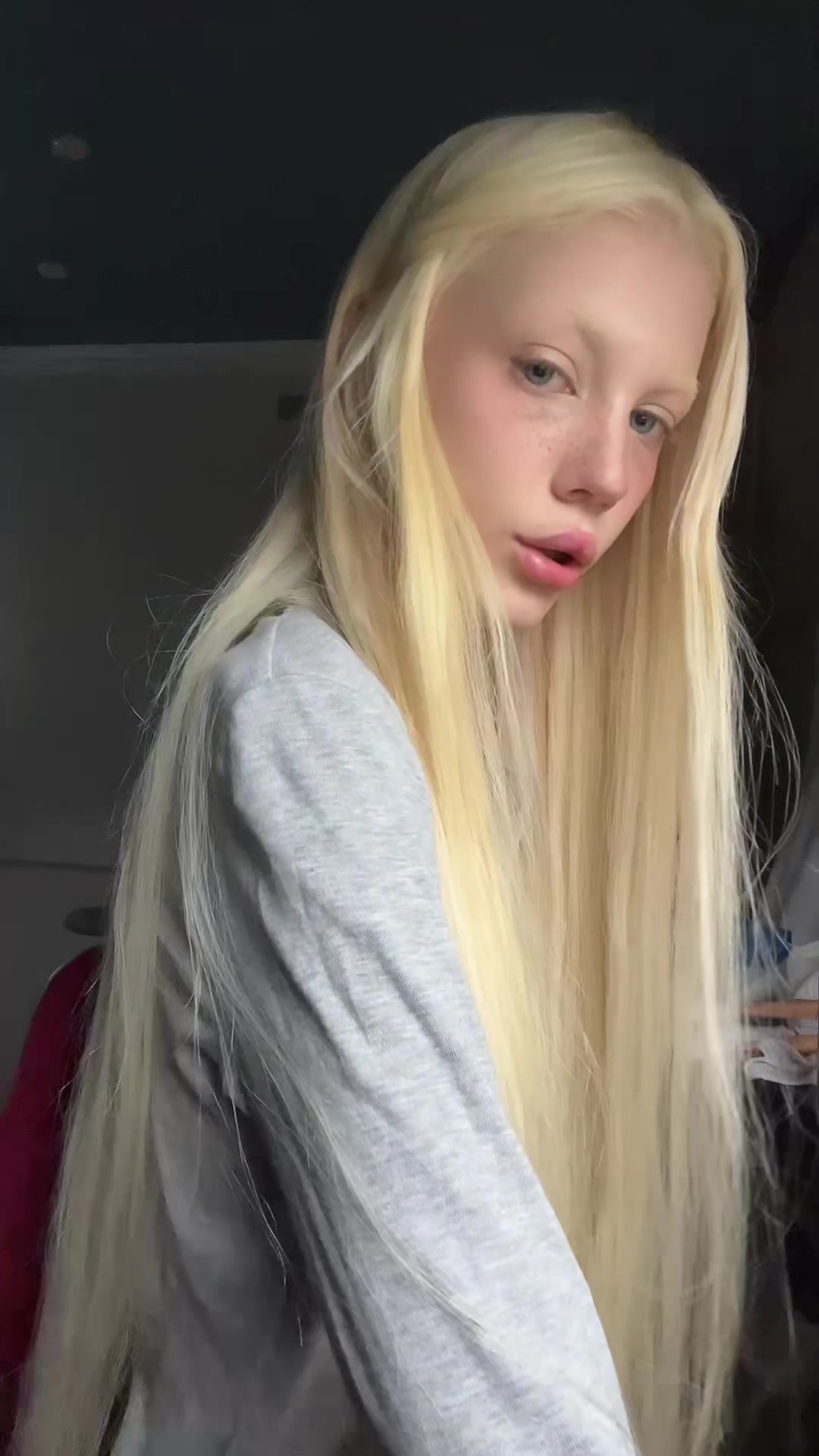 @zzzzeeeeffff