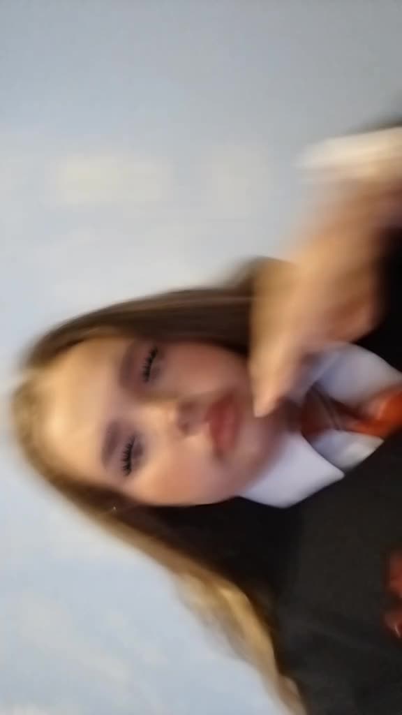 @Maria Lonsdale