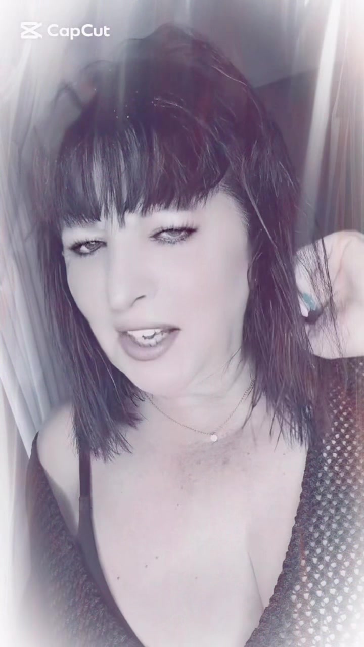 @Noviembre LXIII 🦋