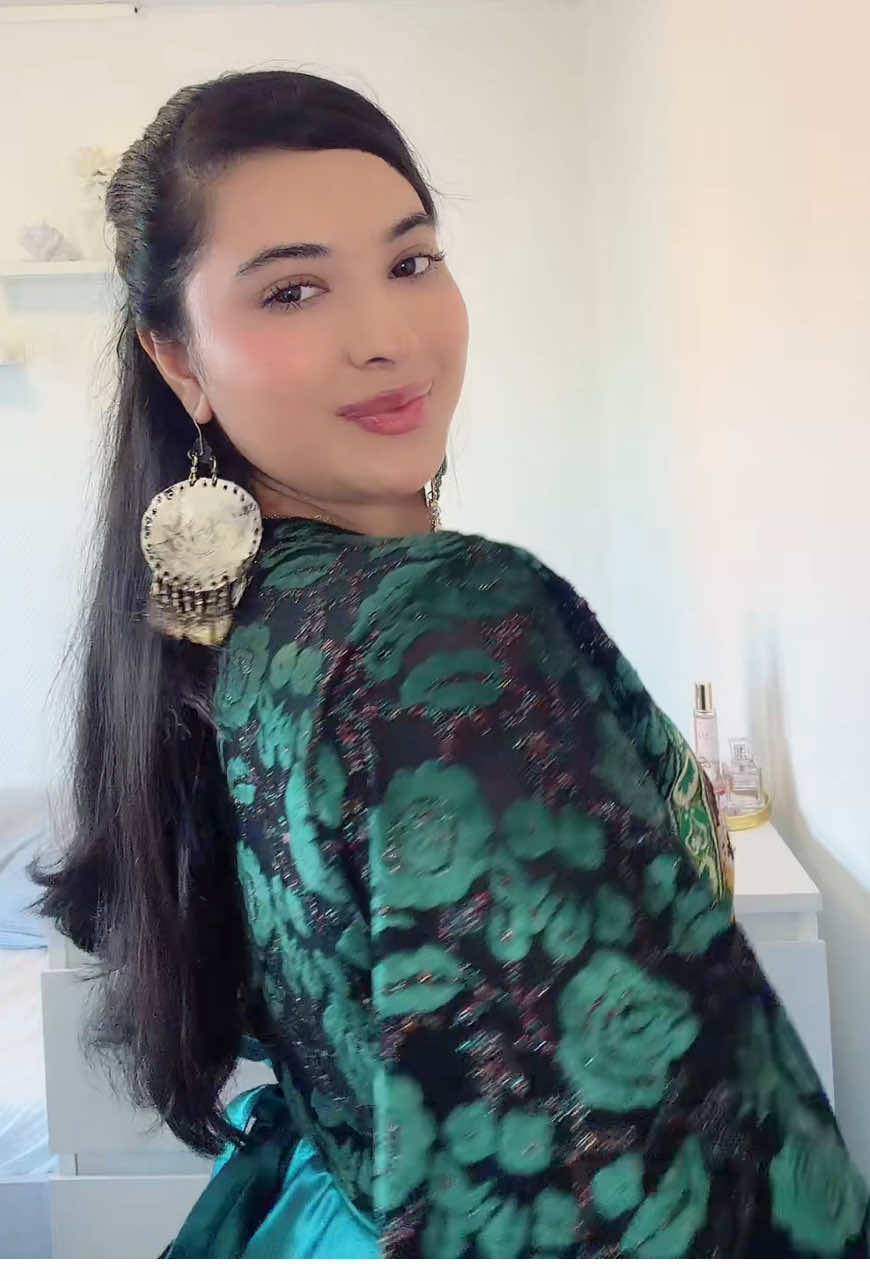 @𝓜