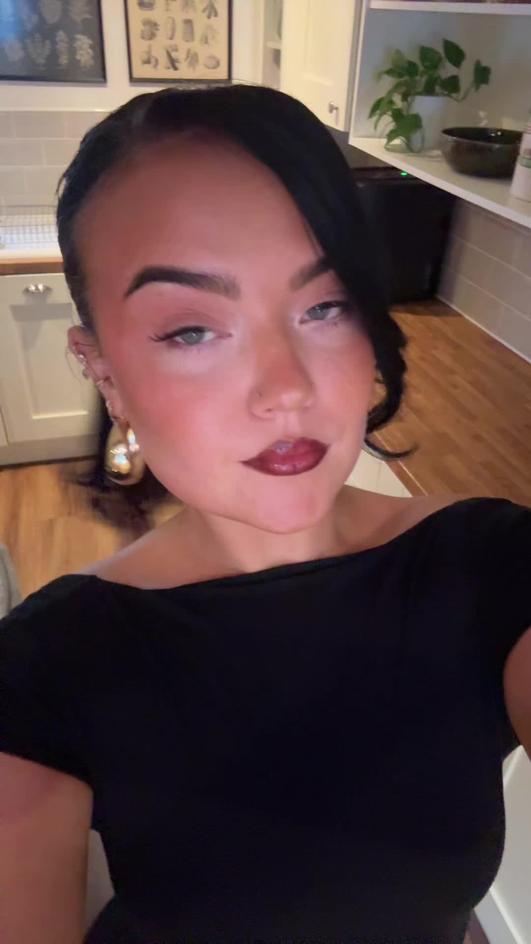 @leeya