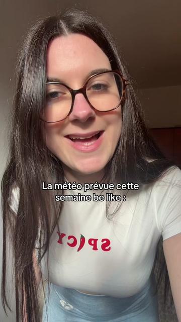 @yoursweetbrunette