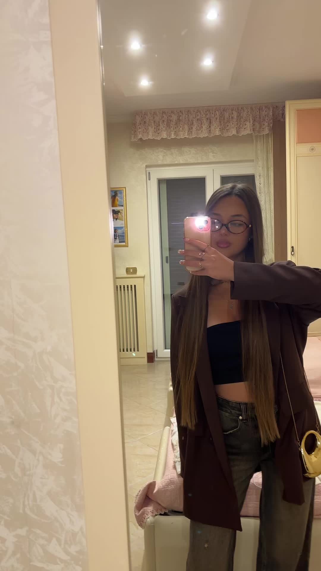 @serena_cerella_