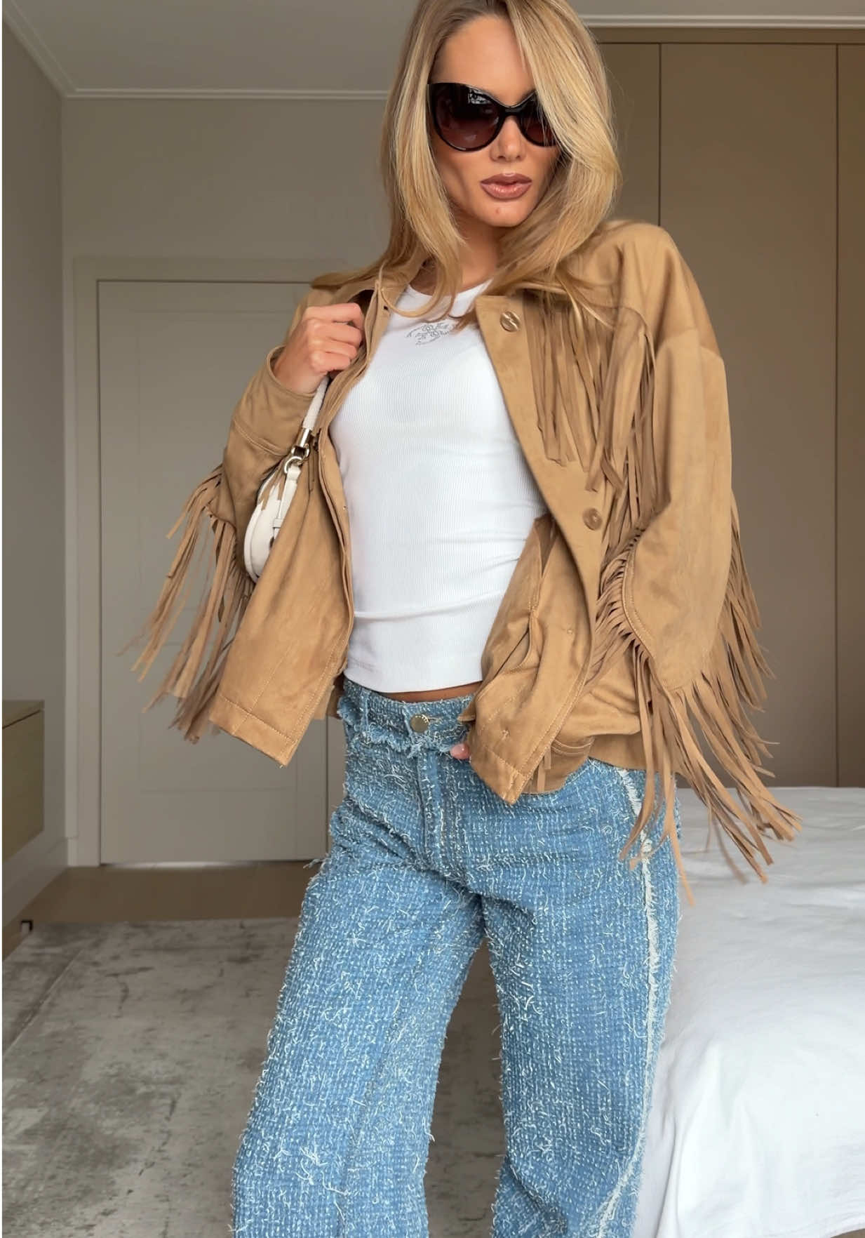 @тгк: monsieur blonde