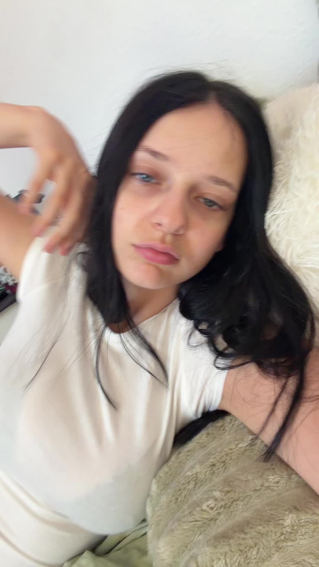 @kaitlyn.