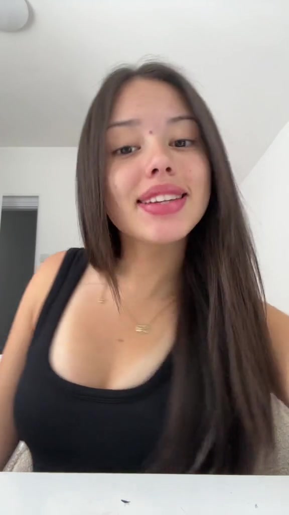 @𝓁𝒾𝓁𝓁𝓎 ྀིྀི