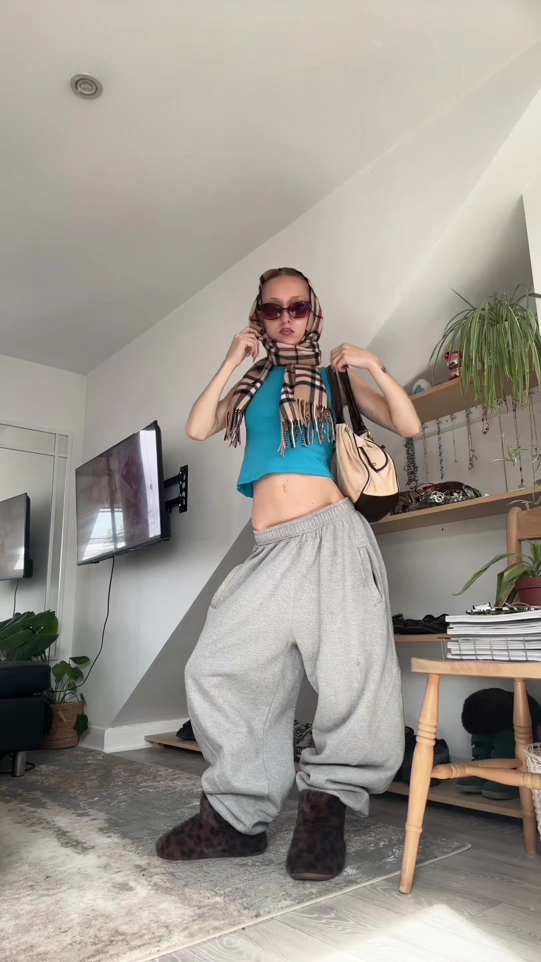 @lilyr0se22