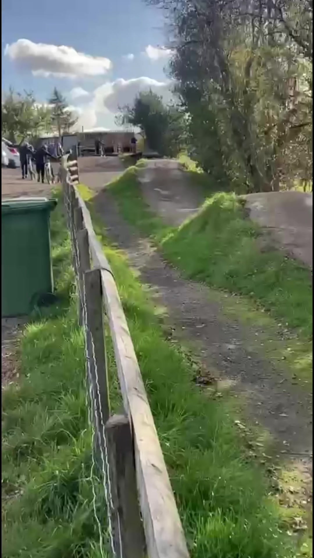 @Max🏂🚵♂️