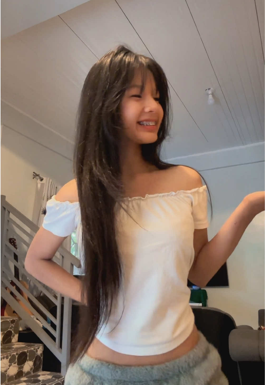 @litchownie.
