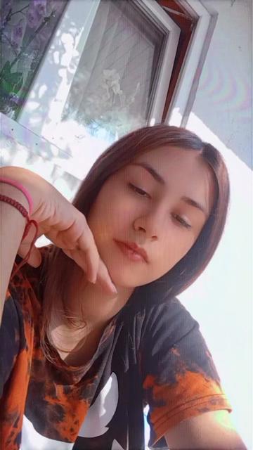 @Maria & Vali 🤪🫰