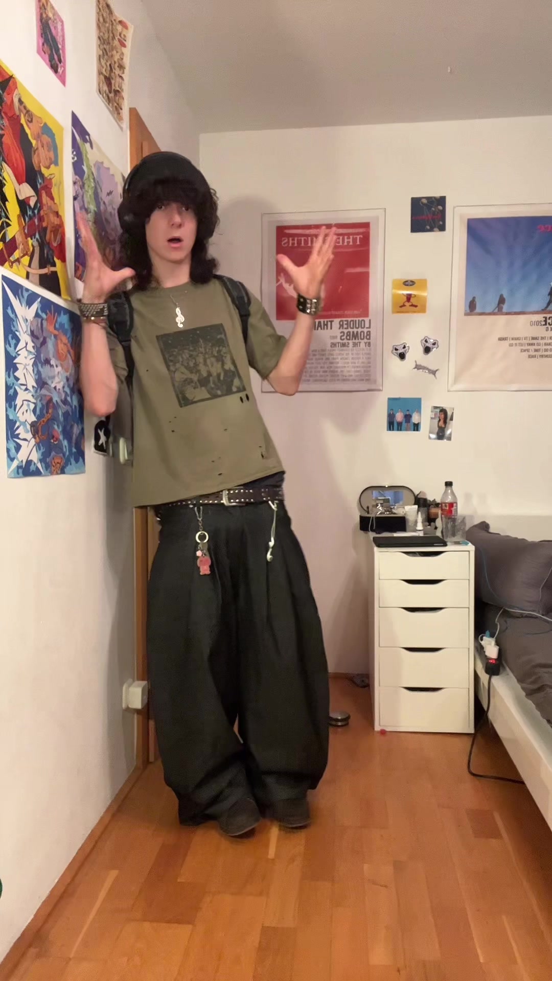 @Pol