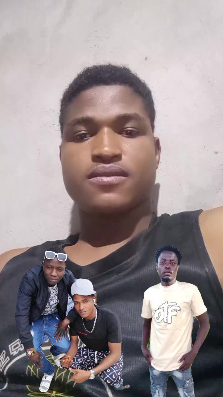 @Hashimu