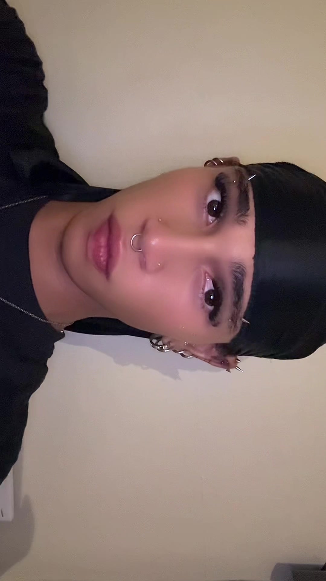 @𝐤𝐢𝐭𝐭𝐲𝐜𝐨𝐥𝐞 🐾
