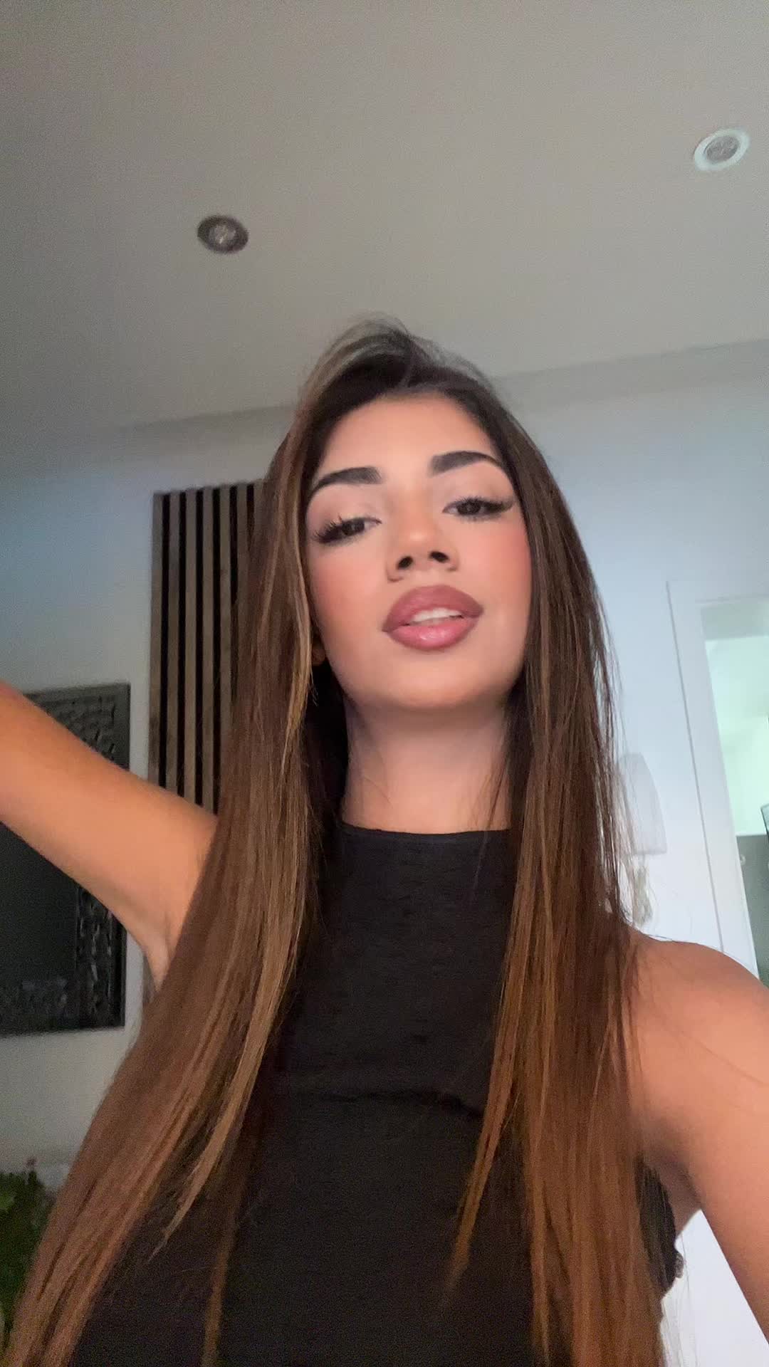 @akt_dilara