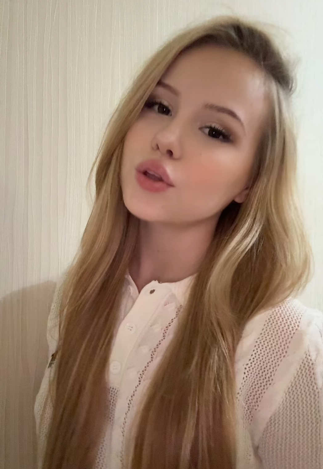 @лизок