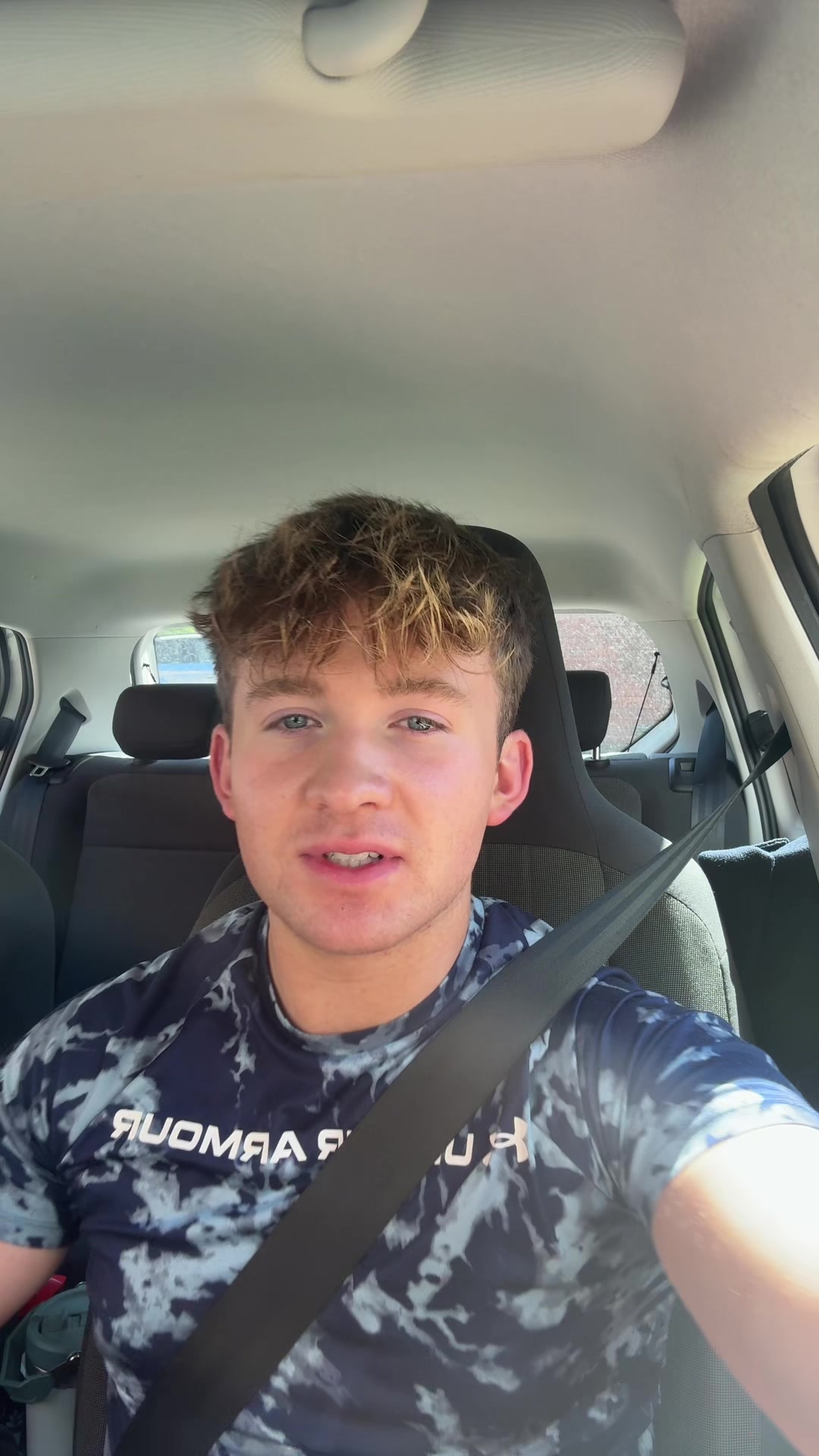 @itzisaacjames