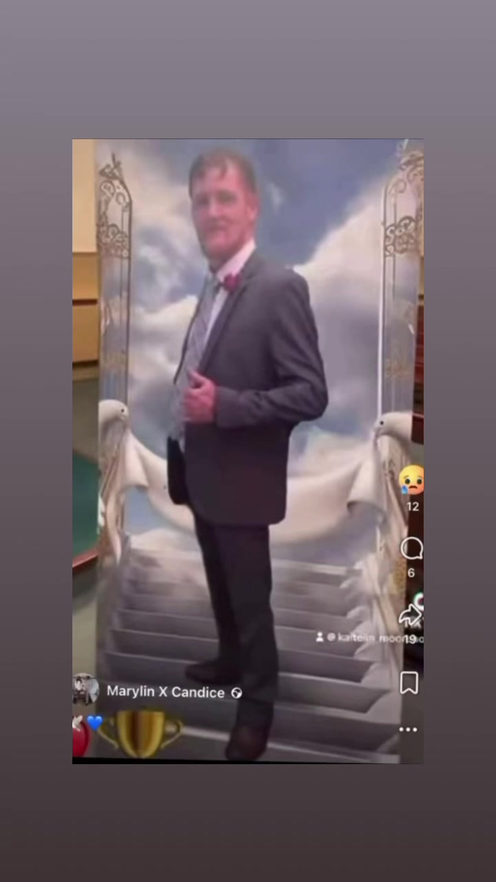 @𝒯𝒽𝑒𝐿𝑒𝑔𝑒𝓃𝒹𝐻𝑒𝓇𝓈𝑒𝓁