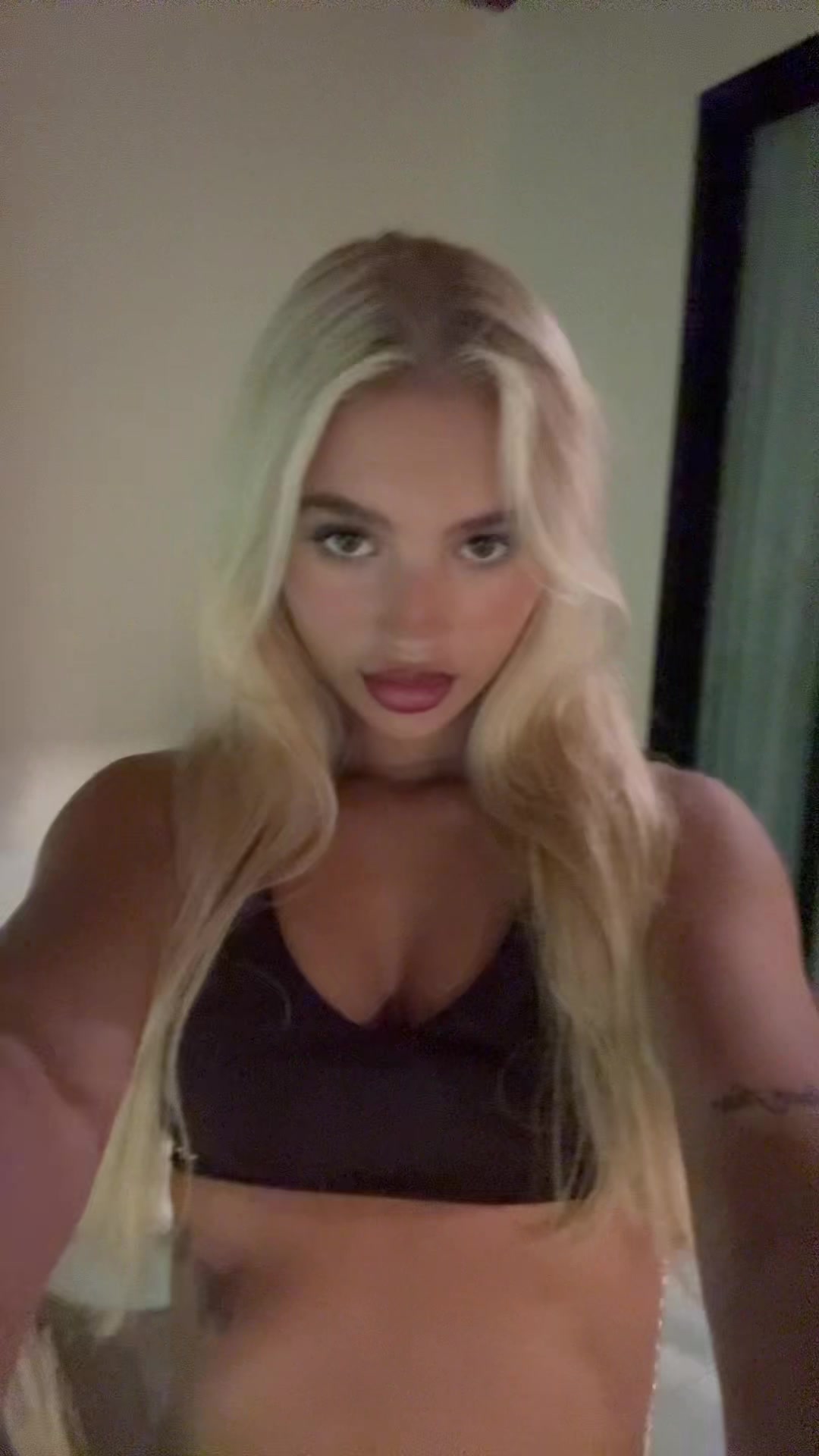 @angelina_psc