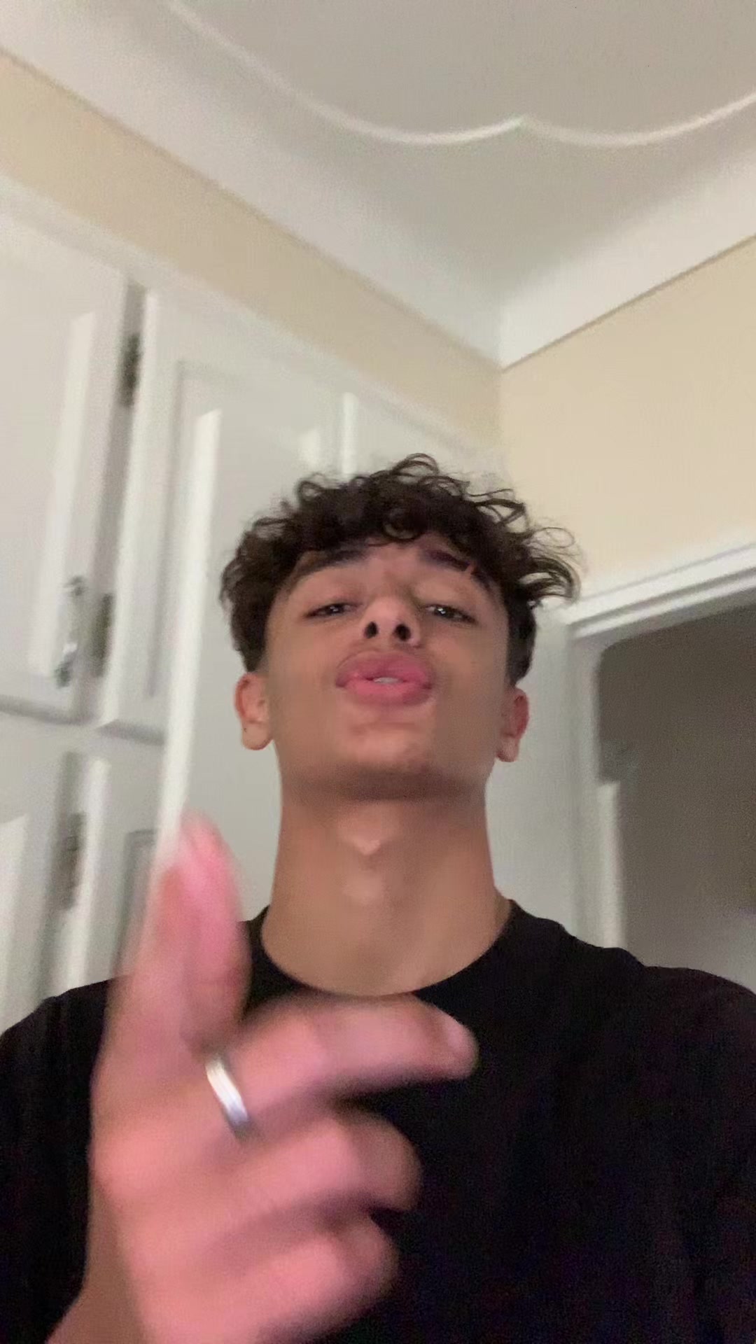 @🤠