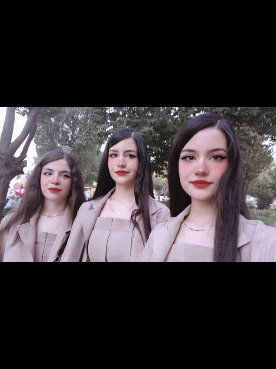 @𝒯𝒽𝑒𝒯𝒽𝓇𝒾𝓅𝓁𝑒𝓉𝓈