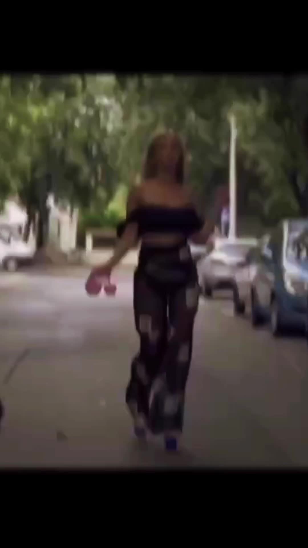 @CLUB B&Acirc;LKANIA