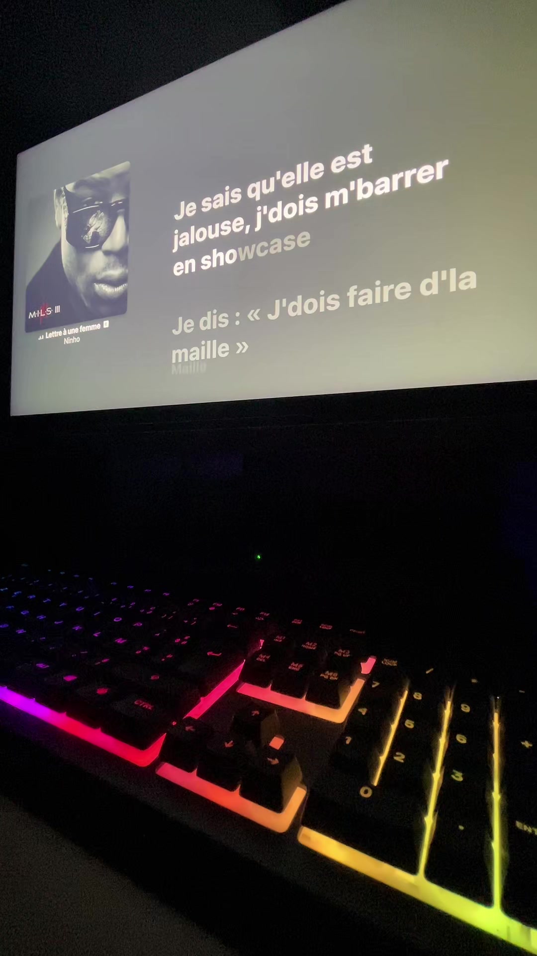 @apple_music.09