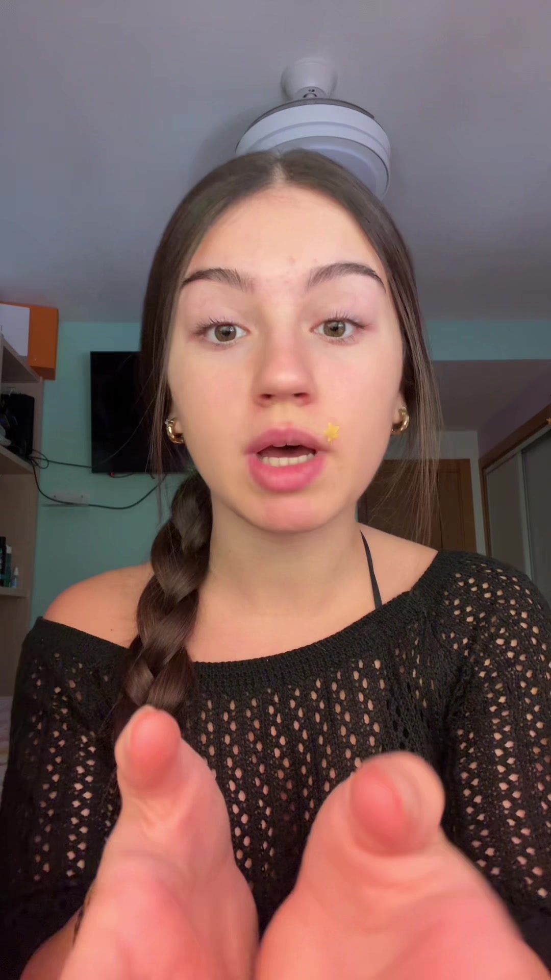@Daniela Hern&aacute;ndez
