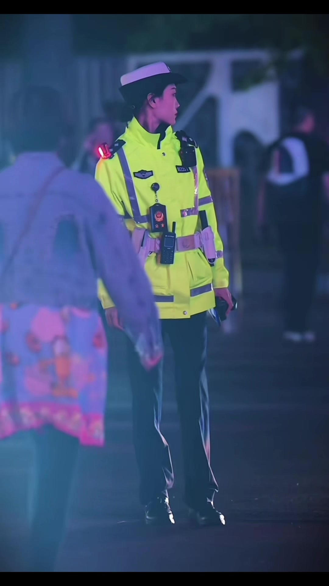 @花木兰👮