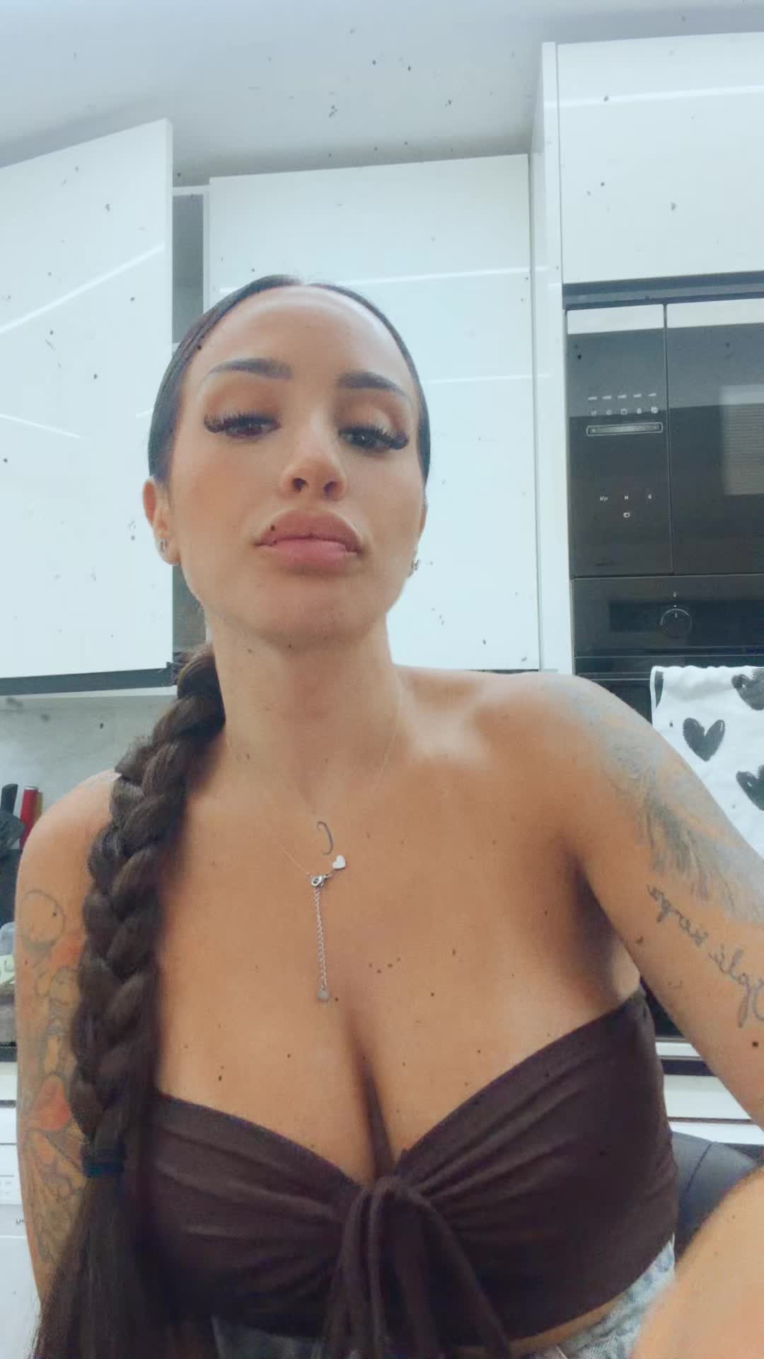 @evittaballesteros